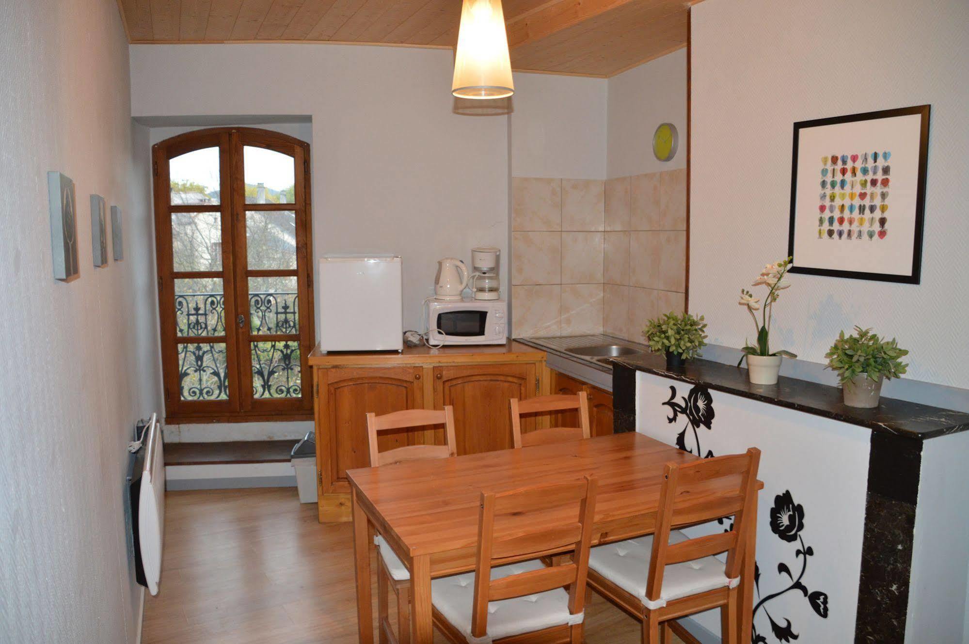 Maison Maxil Hotel Massat Buitenkant foto